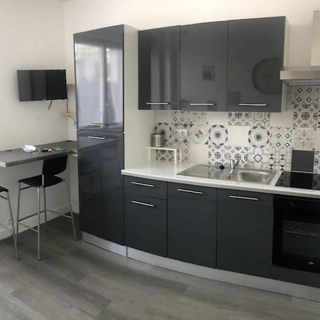 Yannadal/Studio Cosy Avec Vraie Cuisine A Recouvrance/ Proche Tram/Bus Et Proximite Avec L'Arsenal Apartman Breszt Kültér fotó